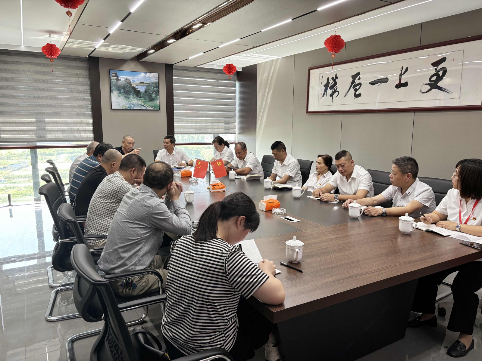 南平市建筑業(yè)協(xié)會(huì)黨支部、易順建工集團(tuán)有限公司黨支部聯(lián)合開展深入學(xué)習(xí)《中國(guó)共產(chǎn)黨紀(jì)律處分條例》